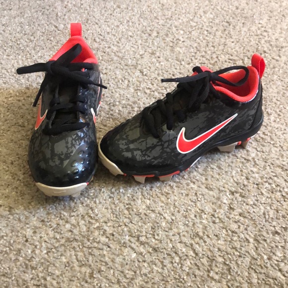 nike t ball cleats